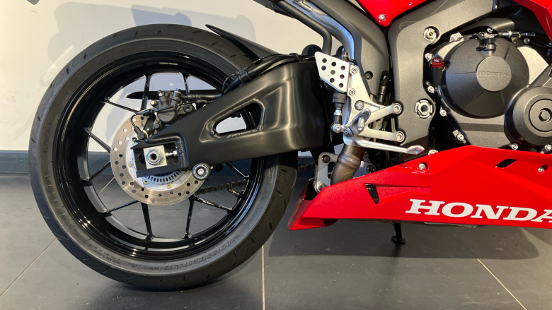 Honda CBR600RR (24MY)